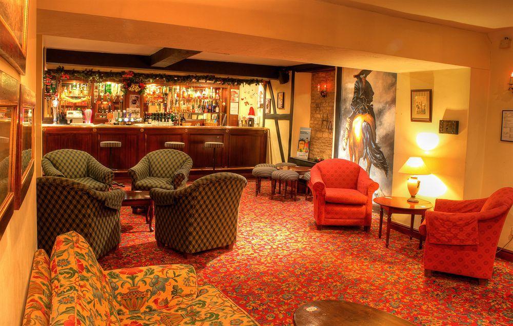 The Holt Hotel Steeple Aston Экстерьер фото