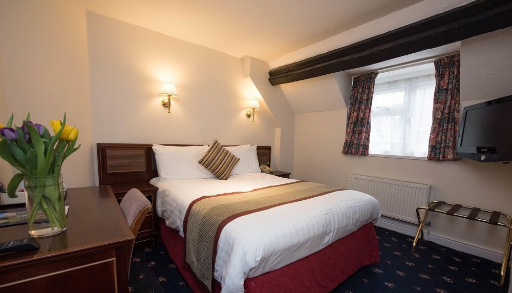 The Holt Hotel Steeple Aston Экстерьер фото